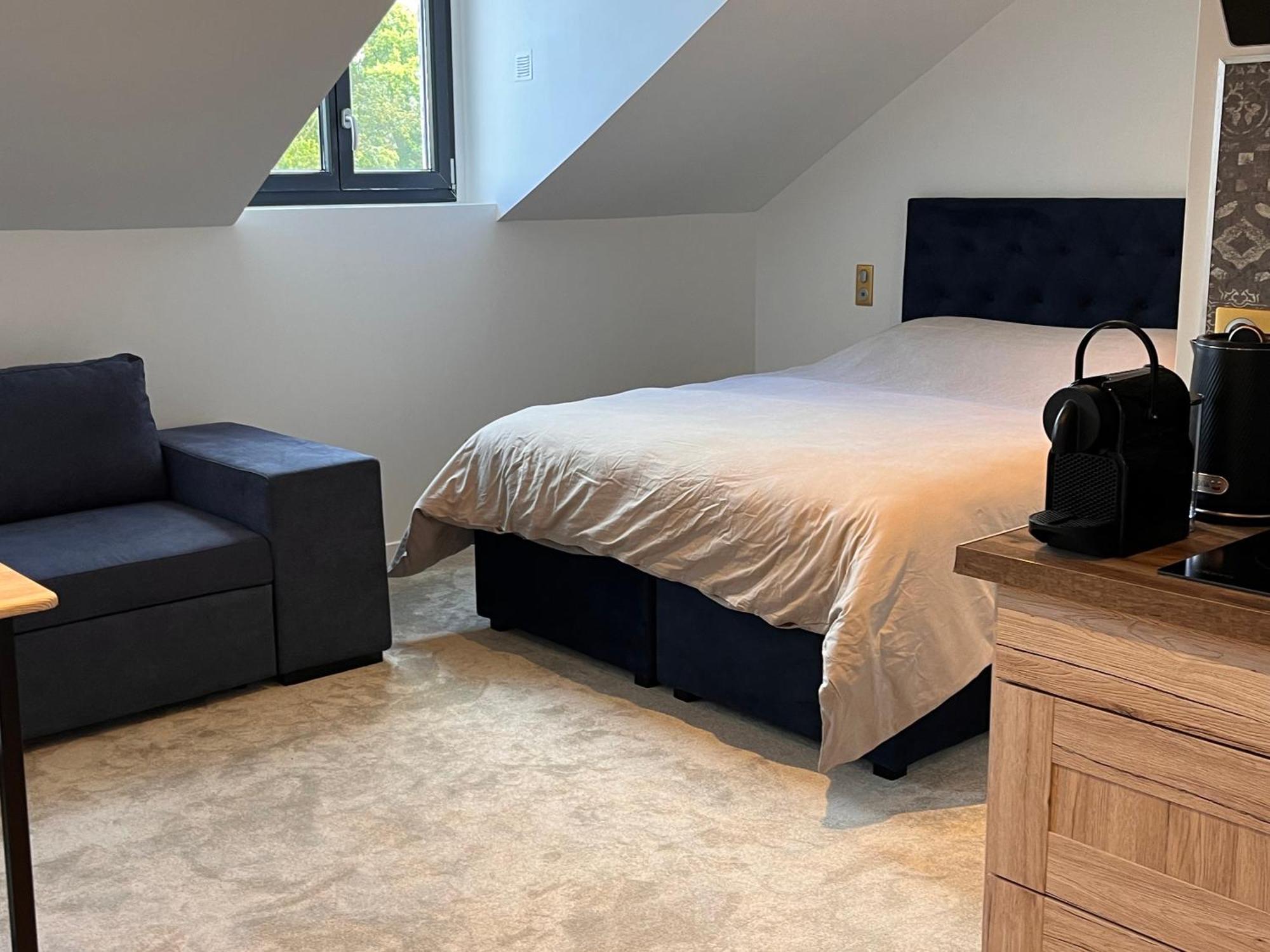 Hdg Hotel Gare De L'Isle Adam Appart'S Hotel Parmain エクステリア 写真